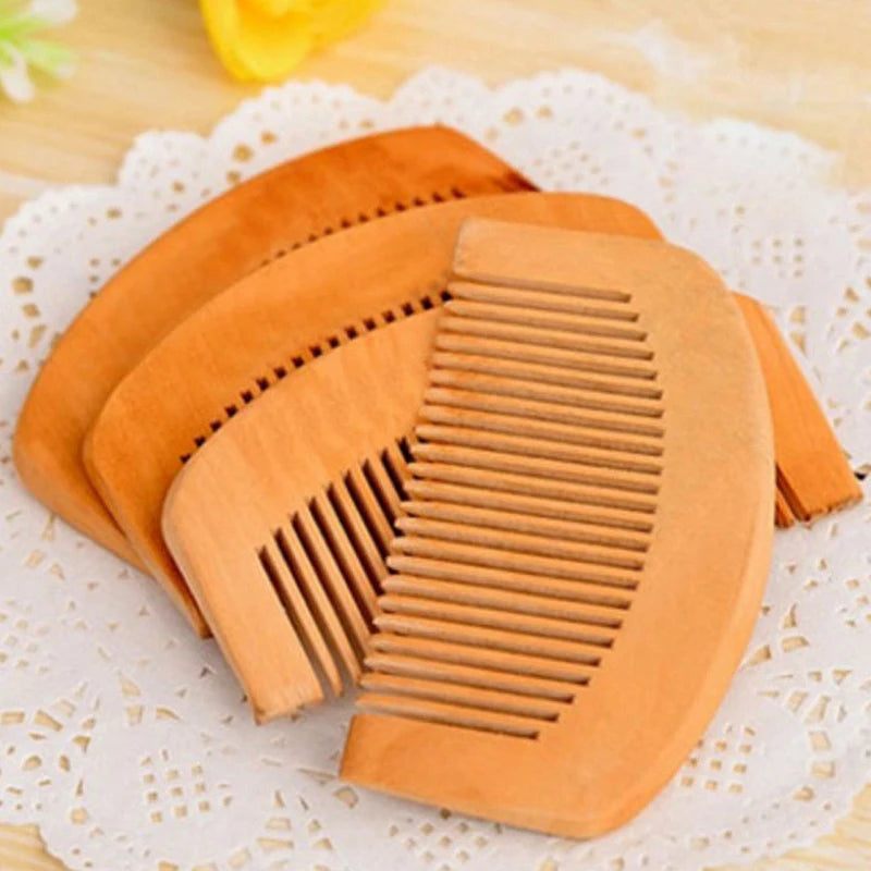 1pcs Natural Peach Solid Wood Comb Engraved Peach Wood Healthy Massage Anti-Static Comb Hair Care Tool Beauty Accessories