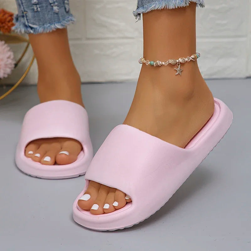 Soft Bottom Cloud Slippers Women 2024 Light Non-Slip Beach Slides Shoes Woman Summer Sandals Candy Color Platform Flip Flops