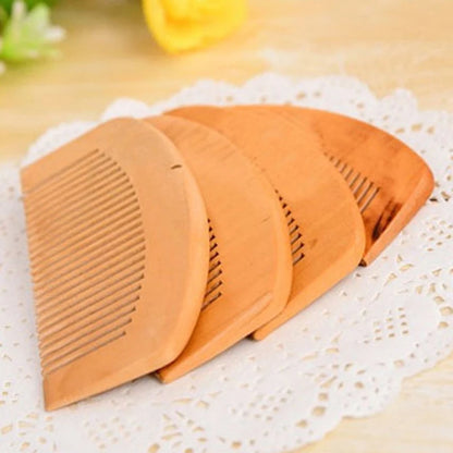 1pcs Natural Peach Solid Wood Comb Engraved Peach Wood Healthy Massage Anti-Static Comb Hair Care Tool Beauty Accessories