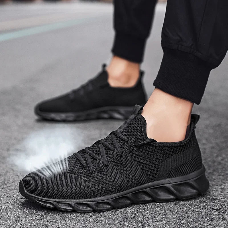 Hot Sale Light Man Running Shoes Comfortable Breathable Men's Sneaker Casual Antiskid and Wear-resistant Jogging Men Sport Shoes