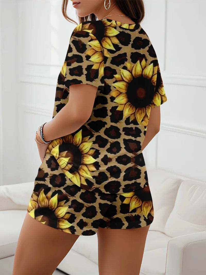 Stylish Prints Round Neck Two Piece Comfortable Loose Fit Casual Wear HotItemThis Season Plus Size Short Sleeve Shorts Set