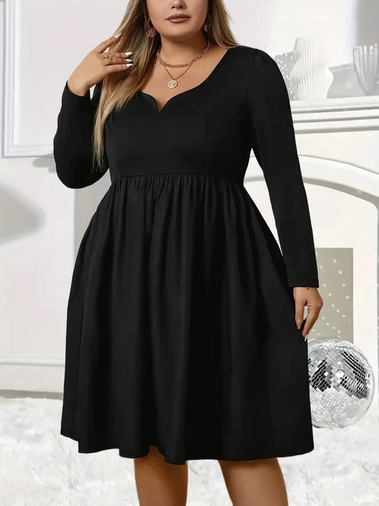 Hot Selling Spring and Summer Women's Fashionable Plus Size Long Sleeved Casual V-neck Hollow Solid Color Unprinted Dress